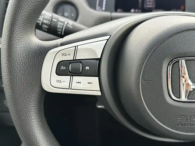 ホンダ フィット クロスター 山形県 2020(令2)年 2.1万km クリスタルブラックパール ４WD/寒冷地仕様/純正SDナビ/（CD/DVD/DTV/USB/Bluetooth）/バックカメラ/アダプティブクルーズコントロール/レーンキープアシスト/衝突被害軽減/スマートキー/純正16インチAW/横滑り防止装置/電動格納ミラー/純正フロアマット/ドアバイザー/ETC/社外ホイールスタッドレス車載/185/65/R15(6mm)