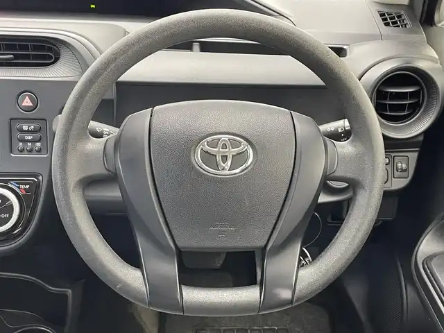 トヨタ アクア L 愛知県 2018(平30)年 5.8万km シルバーM カロッツェリアメモリナビ　バックカメラ　Ｂｌｕｅｔｏｏｔｈ　ＣＤ　ラジオＡＭＦＭ　ＥＴＣ　前後ドライブレコーダー　電動格納ミラー　ワイパーデアイサー　フロアマット　ドアバイザー　オートエアコン　禁煙車