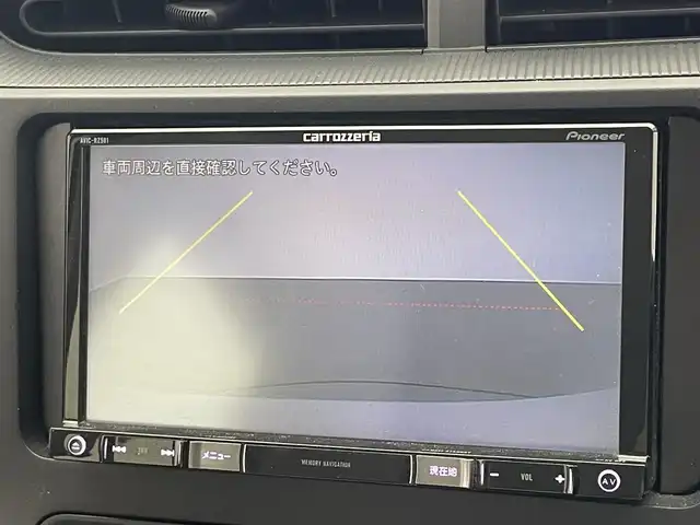 トヨタ アクア L 愛知県 2018(平30)年 5.8万km シルバーM カロッツェリアメモリナビ　バックカメラ　Ｂｌｕｅｔｏｏｔｈ　ＣＤ　ラジオＡＭＦＭ　ＥＴＣ　前後ドライブレコーダー　電動格納ミラー　ワイパーデアイサー　フロアマット　ドアバイザー　オートエアコン　禁煙車