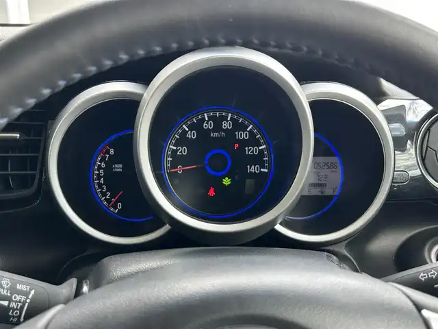 ホンダ Ｎ ＢＯＸ カスタム ターボ SSブラックSパッケージ 静岡県 2017(平29)年 5.3万km プレミアムホワイトパールⅡ 特別仕様車/あんしんパッケージ/誤発進抑制機能/純正メモリーナビ/オートライト/純正フロアマット/アイドリングストップ/ワンセグテレビ/DVD再生/ETC/両側パワースライドドア/プッシュスタート/ドライブレコーダー/HIDライト