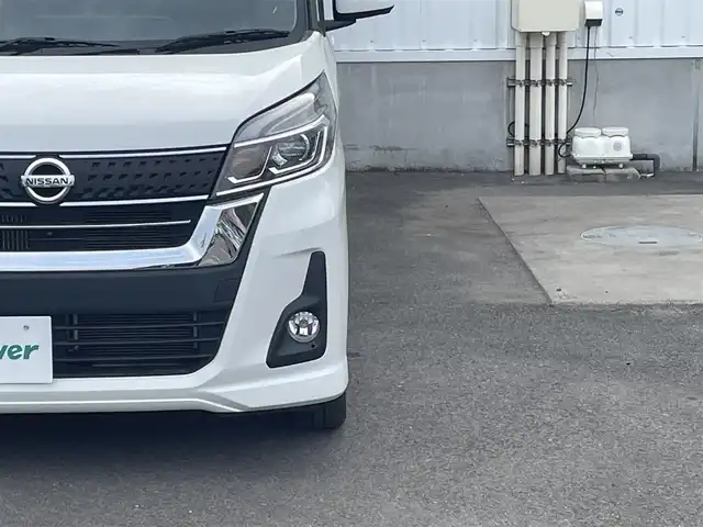 日産 デイズ ルークス ハイウェイスター Xターボ 愛媛県 2018(平30)年 6万km ホワイトパール 社外ナビ（Bluetooth/SD/CD/DVD/フルセグTV)/アランドビューモニター/ETC/前方ドライブレコーダー/左側パワースライドドア/純正14インチアルミホイール/純正フロアマット/純正ドアバイザー/LEDヘッドライト/オートマチックハイビーム/フォグランプ/ABS/横滑り防止装置/衝突被害軽減ブレーキ/電動格納ミラー