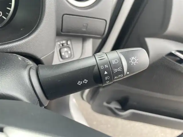 日産 デイズ ルークス ハイウェイスター Xターボ 愛媛県 2018(平30)年 6万km ホワイトパール 社外ナビ（Bluetooth/SD/CD/DVD/フルセグTV)/アランドビューモニター/ETC/前方ドライブレコーダー/左側パワースライドドア/純正14インチアルミホイール/純正フロアマット/純正ドアバイザー/LEDヘッドライト/オートマチックハイビーム/フォグランプ/ABS/横滑り防止装置/衝突被害軽減ブレーキ/電動格納ミラー