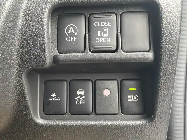 日産 デイズ ルークス ハイウェイスター Xターボ 愛媛県 2018(平30)年 6万km ホワイトパール 社外ナビ（Bluetooth/SD/CD/DVD/フルセグTV)/アランドビューモニター/ETC/前方ドライブレコーダー/左側パワースライドドア/純正14インチアルミホイール/純正フロアマット/純正ドアバイザー/LEDヘッドライト/オートマチックハイビーム/フォグランプ/ABS/横滑り防止装置/衝突被害軽減ブレーキ/電動格納ミラー