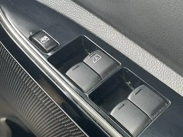 日産 デイズ ルークス ハイウェイスター Xターボ 愛媛県 2018(平30)年 6万km ホワイトパール 社外ナビ（Bluetooth/SD/CD/DVD/フルセグTV)/アランドビューモニター/ETC/前方ドライブレコーダー/左側パワースライドドア/純正14インチアルミホイール/純正フロアマット/純正ドアバイザー/LEDヘッドライト/オートマチックハイビーム/フォグランプ/ABS/横滑り防止装置/衝突被害軽減ブレーキ/電動格納ミラー