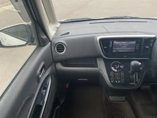 日産 デイズ ルークス ハイウェイスター Xターボ 愛媛県 2018(平30)年 6万km ホワイトパール 社外ナビ（Bluetooth/SD/CD/DVD/フルセグTV)/アランドビューモニター/ETC/前方ドライブレコーダー/左側パワースライドドア/純正14インチアルミホイール/純正フロアマット/純正ドアバイザー/LEDヘッドライト/オートマチックハイビーム/フォグランプ/ABS/横滑り防止装置/衝突被害軽減ブレーキ/電動格納ミラー