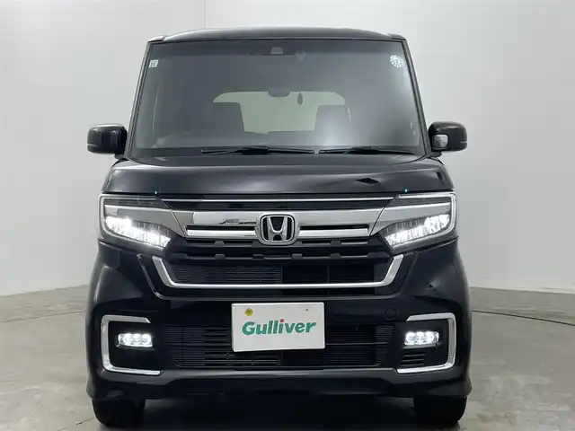ホンダ Ｎ ＢＯＸ カスタム L ターボ 岡山県 2021(令3)年 4.2万km クリスタルブラックパール 純正８インチナビ/（CD/DVD/BT/Carplay/USB）/衝突軽減ブレーキ/両側電動スライド/クルーズコントロール/ビルトインＥＴＣ/シートヒーター/バックカメラ/ドライブレコーダー（前後）/コーナーセンサー（後）/ＬＥＤヘッドライト/オートハイビーム/オートライト/プッシュスタート/スマートキー/純正フロアマット/純正15インチAW/踏み間違い防止/ISOFIX/後席サンシェイド/ステアリングスイッチ/チルトステアリング/シートリフター/シートバックテーブル/ウインカーミラー/ドアバイザー