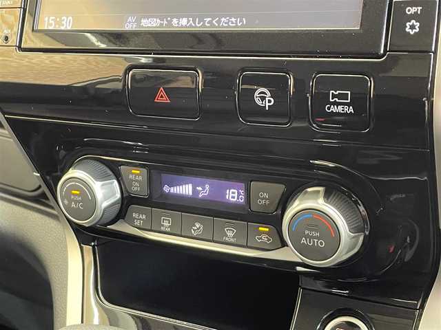 日産 セレナ ハイウェイスターVセレクションⅡ 岩手県 2019(平31)年 6.7万km ブリリアントホワイトパール ４WD/後席モニター/全方位カメラ/プロパイロット/クルーズコントロール/レーンアシスト/ハンズフリーパワースライドドア/エマージェンシーブレーキ/コーナーセンサー/パーキングアシスト/純正ナビ（Bluetooth CD DVD Blu-ray USB フルセグ）/ドライブレコーダー/ETC/アイドリングストップ/オートハイビーム/LEDヘッドライト/インテリジェントルームミラー/純正１５インチアルミホイール/3列シート/ロールサンシェード
