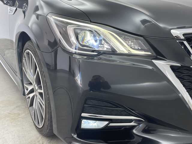 トヨタ クラウン ハイブリッド アスリートS 群馬県 2015(平27)年 10.1万km プレシャスブラックパール 純正１０型メモリナビ　ハンドルヒータ　シートベンチレーション　バックカメラ　ビルトインＥＴＣ　フルセグテレビ　クルーズコントロール　オートライト　ＬＥＤヘッドライト　パワーシート　バニティミラー　禁煙