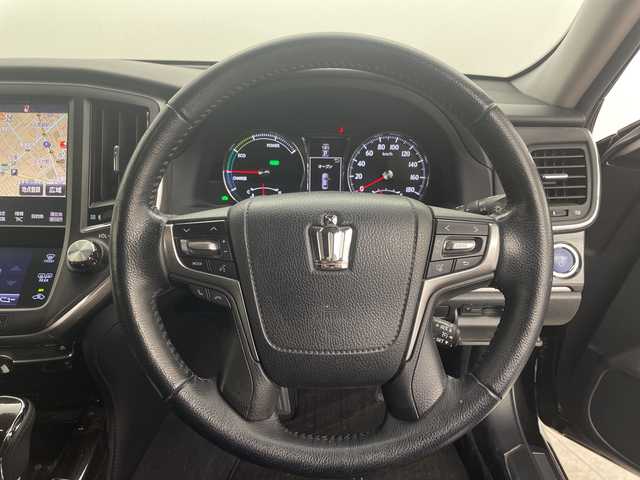 トヨタ クラウン ハイブリッド アスリートS 群馬県 2015(平27)年 10.1万km プレシャスブラックパール 純正１０型メモリナビ　ハンドルヒータ　シートベンチレーション　バックカメラ　ビルトインＥＴＣ　フルセグテレビ　クルーズコントロール　オートライト　ＬＥＤヘッドライト　パワーシート　バニティミラー　禁煙