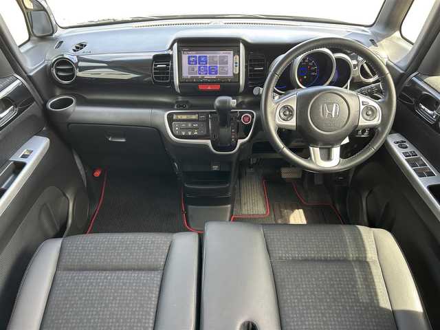 ホンダ Ｎ ＢＯＸ カスタム G ターボ Lパッケージ 静岡県 2015(平27)年 1.9万km スマートブラック ワンオーナー　/純正ナビ　/・ＴＶ　/・Ｂｌｕｅｔｏｏｔｈ接続　/・ＤＶＤ再生　/両側パワースライドドア/クルーズコントロール　/バックカメラ/プッシュスタート　/スマートキー　/ＥＴＣ　/ベンチシート　/ハーフレザー　/ＨＩＤオートライト/取扱説明書/保証書