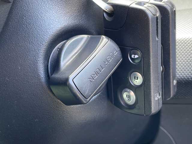 ホンダ フリード スパイク GL 新潟県 2012(平24)年 10.8万km プレミアムホワイトパール 純正HDDナビ(VXH-112VS)/CD/DVD/ワンセグテレビ/ミュージックサーバー/ETC/ドライブレコーダー/クルーズコントロール/両側パワースライドドア/スマートキー/キセノンヘッドライト/オートライト/純正15インチアルミホイール