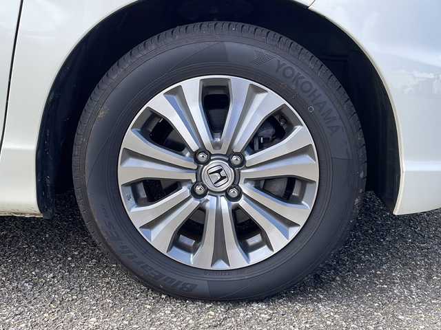ホンダ フリード スパイク GL 新潟県 2012(平24)年 10.8万km プレミアムホワイトパール 純正HDDナビ(VXH-112VS)/CD/DVD/ワンセグテレビ/ミュージックサーバー/ETC/ドライブレコーダー/クルーズコントロール/両側パワースライドドア/スマートキー/キセノンヘッドライト/オートライト/純正15インチアルミホイール