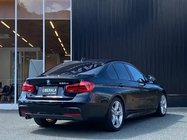 ＢＭＷ ３２０ｄ Mスポーツ 福岡県 2016(平28)年 2.7万km サファイアブラックP 後期/純正ナビ/CD/DVD/Bluetooth/USB/AUX/HUD/ハンズフリーパワーテールゲート/ACC/レーンキープ/ブラインドスポット/Bカメラ/パワーシート/LEDヘッドライト/コーナーセンサー/純正18インチアルミホイール/スマートキー