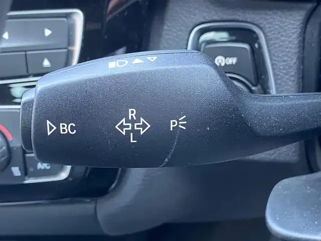 ＢＭＷ ３２０ｄ Mスポーツ 福岡県 2016(平28)年 2.7万km サファイアブラックP 後期/純正ナビ/CD/DVD/Bluetooth/USB/AUX/HUD/ハンズフリーパワーテールゲート/ACC/レーンキープ/ブラインドスポット/Bカメラ/パワーシート/LEDヘッドライト/コーナーセンサー/純正18インチアルミホイール/スマートキー