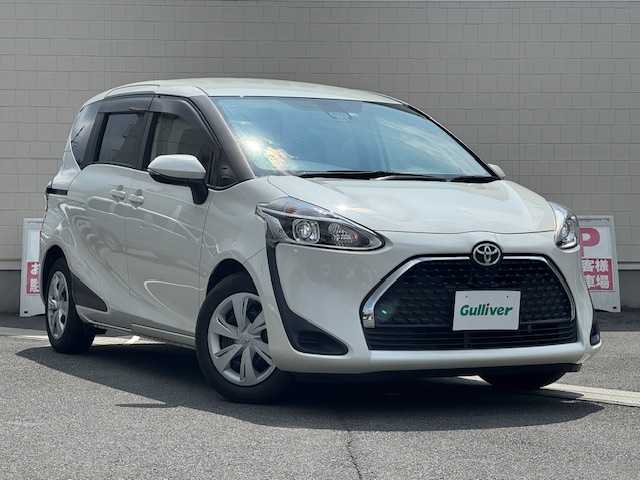 トヨタ シエンタ G セーフティエディション 静岡県 2020(令2)年 7.7万km ホワイトパールクリスタルシャイン ●社外ナビ/(フルセグ/CD/DVD/Bluetooth/iPod)/(ケンウッド/MDV-D707BTW)/●バックカメラ/●衝突被害軽減システム/●レーンキープアシスト/●LEDライト/●オートマチックハイビーム/●革巻きステアリング/●ステアリングスイッチ/●ETC/●前後ドライブレコーダー/●社外フロアマット/●両側パワースライド/●電動格納ウィンカーミラー/●レベライザー/●スマートキー/●プッシュスタート/●ダブルSRS＋ABS