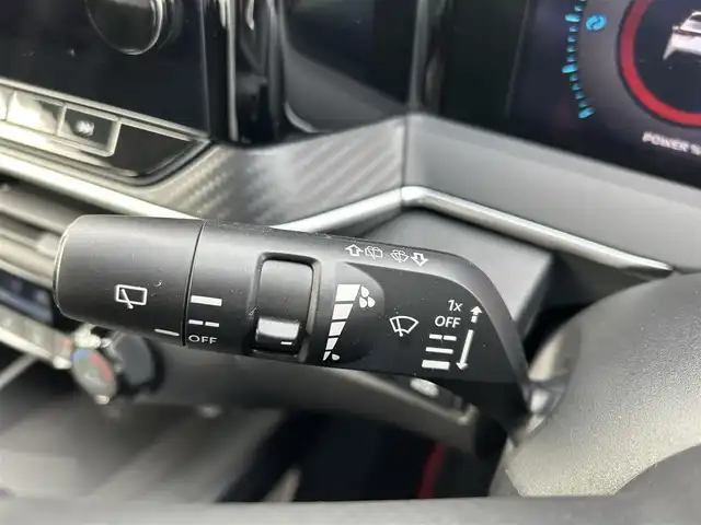 日産 ノート X 岡山県 2021(令3)年 0.4万km 白 登録時走行距離3883km/純正9インチナビ/（AM.FM.BT.フルセグ.HDMI）/インテリジェントエマージェンシーブレーキ/・被害軽減（自動）ブレーキ（対車両、歩行者）/・ペダル踏み間違い時加速抑制装置（前方）/・車線逸脱警報装置/・先進ライト/パノラミックビューモニター/デジタルインナーミラー/ワイヤレス充電/ドライブレコーダー/LEDヘッドライト/ETC2.0