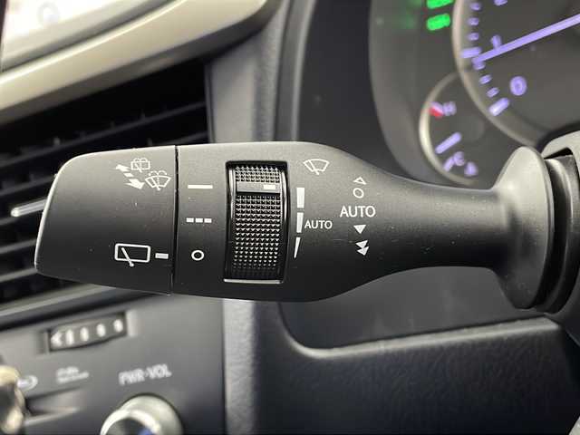 レクサス ＲＸ 200t バージョンL 栃木県 2017(平29)年 3.6万km ソニッククォーツ 純正ナビ/　　CD/DVD/BT/フルセグTV/バックカメラ/パワーバックドア/レーダークルーズコントロール/LEDオートライト/レザーシート/パワーシート/シートヒーター/エアシート/純正20インチAW/ヘッドアップディスプレイ/ブラインドスポットモニター/ステリングヒーター/ステアリングスイッチ/プッシュスタート/ETC2.0/禁煙車