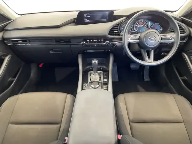 マツダ マツダ３セダン 15S ツーリング 栃木県 2020(令2)年 3.2万km ソウルレッドクリスタルM 純正ナビ/(フルセグTV・Bluetooth・AppleCarPlay・AndroidAuto・CD・DVD・USB・HDMI)/バックカメラ/衝突軽減システム/レーンキープアシスト/オートクルーズコントロール/前後コーナーセンサー/LEDヘッドライト/オートハイビーム/オートライト/ビルトインETC/MTモード付AT/純正アルミホイール/純正フロアマット/アイドリングストップ/スマートキー