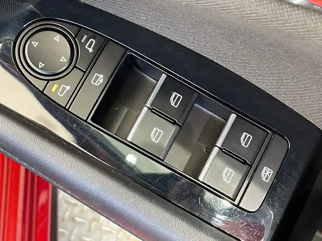 マツダ マツダ３セダン 15S ツーリング 栃木県 2020(令2)年 3.2万km ソウルレッドクリスタルM 純正ナビ/(フルセグTV・Bluetooth・AppleCarPlay・AndroidAuto・CD・DVD・USB・HDMI)/バックカメラ/衝突軽減システム/レーンキープアシスト/オートクルーズコントロール/前後コーナーセンサー/LEDヘッドライト/オートハイビーム/オートライト/ビルトインETC/MTモード付AT/純正アルミホイール/純正フロアマット/アイドリングストップ/スマートキー