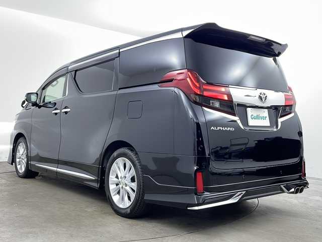 トヨタ アルファード S Cパッケージ 兵庫県 2017(平29)年 3.4万km ブラック ・アルパイン11インチナビ/Bluetooth/CD/DVD/SD/USB/テレビ/・バックカメラ/・アルパイン12.8インチリアフリップダウンモニター/・クルーズコントロール/・ドライブスタートコントロール/・純正ウッドコンビステアリング/・エグゼクティブシート/・クリアランスソナー/・イモビライザーシステム/・電子パーキングブレーキ/・オートホールド/・MTモード付AT/・ステアリングスイッチ/・ステアリングヒーター/・両側パワースライドドア/・パワーバックドア/・ハーフレザーシート/・全席パワーシート（運転席メモリー付き）/・オットマン/・社外フロアマット/・nanoe/・LEDヘッドライト/・純正規格外18インチアルミホイールタイヤ/・モデリスタエアロ/・モデリスタフロントグリル/・ビルトインETC/・プッシュスタートボタン/・スマートキー