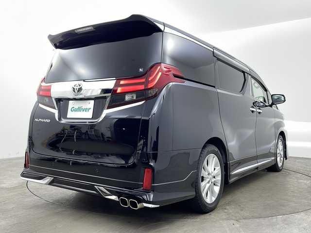 トヨタ アルファード S Cパッケージ 兵庫県 2017(平29)年 3.4万km ブラック ・アルパイン11インチナビ/Bluetooth/CD/DVD/SD/USB/テレビ/・バックカメラ/・アルパイン12.8インチリアフリップダウンモニター/・クルーズコントロール/・ドライブスタートコントロール/・純正ウッドコンビステアリング/・エグゼクティブシート/・クリアランスソナー/・イモビライザーシステム/・電子パーキングブレーキ/・オートホールド/・MTモード付AT/・ステアリングスイッチ/・ステアリングヒーター/・両側パワースライドドア/・パワーバックドア/・ハーフレザーシート/・全席パワーシート（運転席メモリー付き）/・オットマン/・社外フロアマット/・nanoe/・LEDヘッドライト/・純正規格外18インチアルミホイールタイヤ/・モデリスタエアロ/・モデリスタフロントグリル/・ビルトインETC/・プッシュスタートボタン/・スマートキー