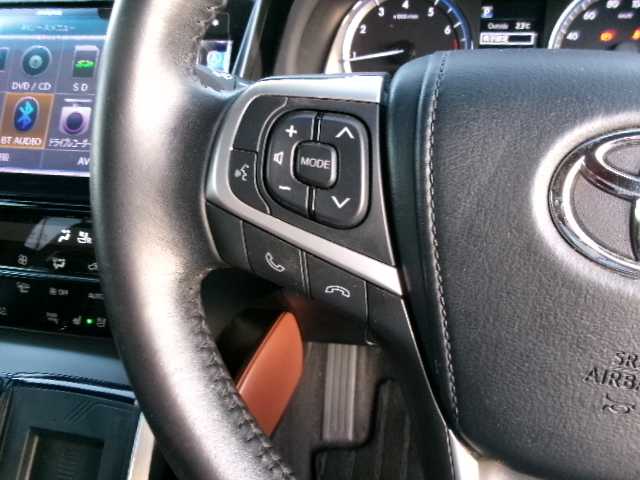 トヨタ ハリアー プレミアム メタル&レザーP 岡山県 2018(平30)年 5.5万km ブラック ワンオーナー/アルパイン10インチメモリーナビ/フルセグ・DVD・Bluetooth/バックカメラ/スマートキー/カードキー/三眼LEDヘッドライト/パワーバックドア/ブラウンレザーシート/D・N席シートヒーター/D・N席パワーシート/シーケンシャルターンランプ/ツィーター/ドライブレコーダー/トヨタセーフティセンス/・PCS/・LDA/・AHB/・レーダークルーズコントロール