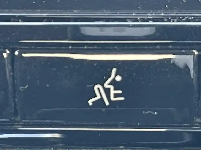 日産 セレナ e－パワー ハイウェイスター V 岡山県 2021(令3)年 6.6万km ブリリアントホワイトパール 登録時走行距離km/純正10インチナビ/フルセグTV(AM/FM/CD/DVD/Bluetooth)/両側パワースライドドア/アラウンドビューモニター/ビルトインETC/インテリジェントルームミラー/ブラインドスポットモニター/プロパイロット/・インテリジェントクルーズコントロール/・車線逸脱防止支援システム/クリアランスソナー/衝突軽減ブレーキ/横滑り防止装置/オートマチックハイビーム/アイドリングストップ/電子パーキングブレーキ/オートブレーキホールド/15インチ純正AW/純正フロアマット