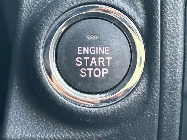 スバル フォレスター ハイブリッド アドバンス 栃木県 2019(令1)年 7.5万km クリスタルブラックシリカ アイサイト/純正8インチナビ/フルセグTV/DVD/Bluetooth/USB/HDMI/MSV/バック/サイドカメラ/ETC/ドライブレコーダー/ハーフレザーシート/パワーシート/シートヒーター/スマートキー×2/LEDヘッドライト/フォグランプ/オートハイビーム/レーダークルーズコントロール/ブラインドスポットモニター/パドルシフト/ステアリングリモコン/コーナーセンサー