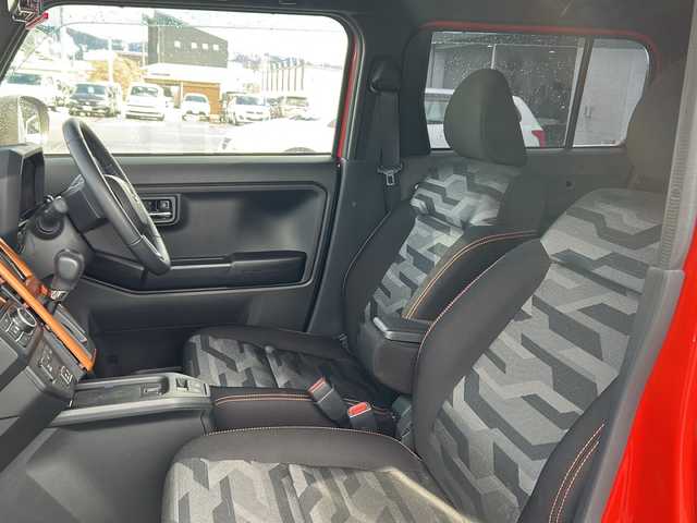 ダイハツ タフト G ターボ 秋田県 2020(令2)年 2万km コンパーノレッド 4WD/ワンオーナー/純正SDナビ/Bluetooth、CD/DVD、フルセグTV/全方位カメラ/レーダークルーズコントロール/ドライブレコーダー/ガラスルーフ/前席シートヒーター/社外15インチAW/純正15インチAWサマータイヤ積込/保証書、取説