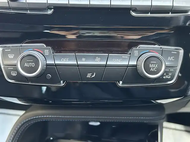 ＢＭＷ Ｘ１ xDrive 18d Mスポーツ 茨城県 2020(令2)年 6.2万km サファイアブラックP 前後ドラレコ/パドルシフト/ヒルディセントコントロール/PDC/ACC/ドラビングアシスト/Mスポーツサスペンション/コンフォートアクセス/iDriveナビ（HDD)/Bカメラ/BT/USB/10.25インチディスプレイ/前席電動シート（運転席M付）/コンフォートパッケージ