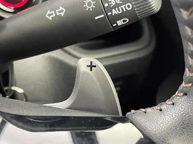 ホンダ Ｎ ＢＯＸ カスタム ターボ 埼玉県 2024(令6)年 0.6万km トワイライトミストブラックパール ホンダセンシング/衝突軽減ブレーキ/レーンキープ/アダプティブクルーズコントロール/オートハイビーム/誤発進抑制機能/純正9インチSDナビ/DTV DVD CD BT USB SD iPod/マルチビューカメラ/パドルシフト/両側パワースライドドア/ハーフレザー/前席シートヒーター/オートリトラミラー/チップアップシート/LEDオートライト/スペアキー