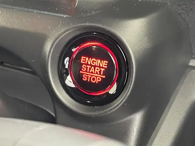 ホンダ Ｎ ＢＯＸ カスタム ターボ 埼玉県 2024(令6)年 0.6万km トワイライトミストブラックパール ホンダセンシング/衝突軽減ブレーキ/レーンキープ/アダプティブクルーズコントロール/オートハイビーム/誤発進抑制機能/純正9インチSDナビ/DTV DVD CD BT USB SD iPod/マルチビューカメラ/パドルシフト/両側パワースライドドア/ハーフレザー/前席シートヒーター/オートリトラミラー/チップアップシート/LEDオートライト/スペアキー