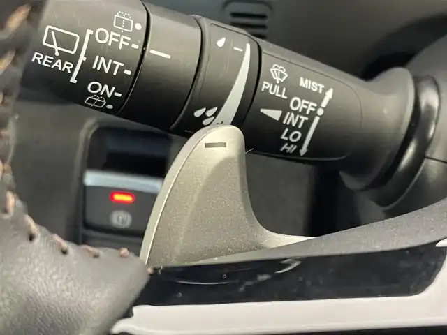 ホンダ Ｎ ＢＯＸ カスタム ターボ 埼玉県 2024(令6)年 0.6万km トワイライトミストブラックパール ホンダセンシング/衝突軽減ブレーキ/レーンキープ/アダプティブクルーズコントロール/オートハイビーム/誤発進抑制機能/純正9インチSDナビ/DTV DVD CD BT USB SD iPod/マルチビューカメラ/パドルシフト/両側パワースライドドア/ハーフレザー/前席シートヒーター/オートリトラミラー/チップアップシート/LEDオートライト/スペアキー