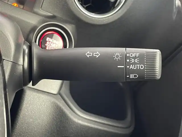 ホンダ Ｎ ＢＯＸ カスタム ターボ 埼玉県 2024(令6)年 0.6万km トワイライトミストブラックパール ホンダセンシング/衝突軽減ブレーキ/レーンキープ/アダプティブクルーズコントロール/オートハイビーム/誤発進抑制機能/純正9インチSDナビ/DTV DVD CD BT USB SD iPod/マルチビューカメラ/パドルシフト/両側パワースライドドア/ハーフレザー/前席シートヒーター/オートリトラミラー/チップアップシート/LEDオートライト/スペアキー