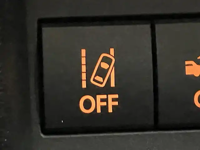 スズキ ワゴンＲ スマイル HYBRID X 道央・札幌 2024(令6)年 1.2万km アーバンブラウンパールM / ウッディブラウン ・４WD/・寒冷地仕様/・純正メモリナビ/　CD／DVD／Bluetooth／フルセグ/・全方位モニター/・ビルトインETC/・社外ドライブレコーダー/・衝突軽減ブレーキ/・レーンキープアシスト/・横滑り防止装置/・アイドリングストップ/・コーナーセンサー/・両側パワースライドドア/・前席シートヒーター/・ステアリングスイッチ/・USB入力端子/・LEDヘッドライト/・フォグライト/・スマートキー/・プッシュスタート