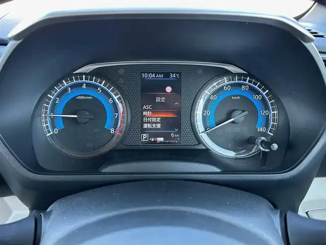 三菱 デリカミニ T プレミアム 宮城県 2024(令6)年 0.1千km 緑Ⅱ 2トーンカラー/＝＝＝/4WD/マイパイロット（レーダークルーズコントロール/車線維持支援機能）/マルチアラウンドモニター/デジタルルームミラー/e-アシスト/・衝突被害軽減ブレーキシステム/・踏み間違い衝突防止アシスト/・車線逸脱警報システム/・車線逸脱防止支援システム/・オートマチックハイビーム/・ふらつき警報/・前方衝突予測警報/・標識検知システム/・先行車発進通知/前後コーナーセンサー/横滑り防止装置/トラクションコントロール/純正9型ディスプレイオーディオ/・Bluetooth/・AM/FM/・AppleCarPlay/AndroidAuto/ハンズフリーパワースライドドア（両側）/ハーフレザーシート/前席シートヒーター/ステアリングヒーター/革巻きステアリング/ステアリングスイッチ/電動パーキングブレーキ/ブレーキホールド/アダプティブLEDヘッドライト/フォグランプ/オートライト/スマートキー＆プッシュスタート/スペアキー1本/電動格納ミラー/ルーフレール/純正15インチAW/W/サイド/カーテンエアバッグ/保証書・取説