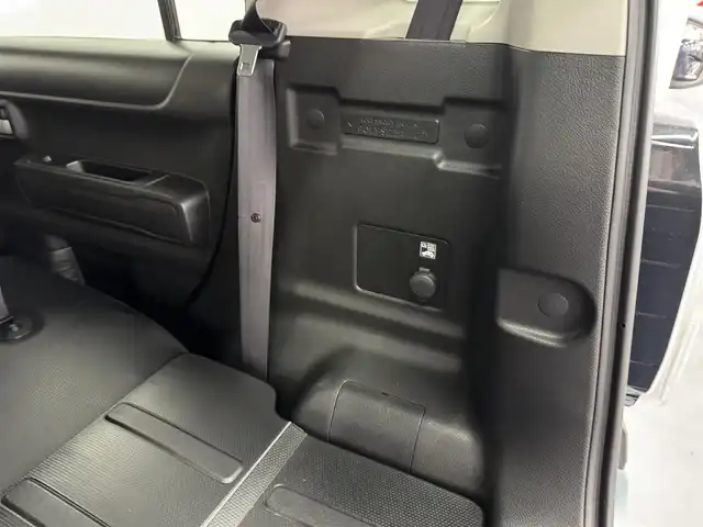 スズキ ハスラー HYBRID X ターボ 三重県 2020(令2)年 1.4万km オフブルーM マイルドハイブリッド・ターボ/4WD/MTモード付インパネCVT/メーカーOP 純正9インチナビ/（CD/DVD/FM/AM/Bluetooth/USB/iPod/SmartDeviceLink/Apple CarPlay/AndroidAuto）/【OP】全方位モニター/ビルトイン ETC/スズキセーフティサポート/・デュアルカメラブレーキサポート/・車線逸脱警報機能／ふらつき警報機能／車線逸脱抑制機能/・アダプティブクルーズコントロール（全車速追従機能付）/・リヤパーキングセンサー/・標識認識機能（車両進入禁止、はみ出し通行禁止、最高速度、一時停止）/装備/【4WD車限定装備】/●スノーモードスイッチ/●グリップコントロール/●ヒルディセントコントロール/・シートヒーター（D/N）/・オートエアコン/・オートライト/・LED ヘッドランプ＋フロントフォグランプ/・ハイビームアシスト/・パドルシフト/・ステアリングスイッチ/・プッシュスタート/・電動格納ドアミラー（ウインカーランプ付）/・純正15inAW/・保/取/ナビ取/・予備スマートキーx1