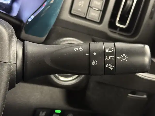 スズキ ハスラー HYBRID X ターボ 三重県 2020(令2)年 1.4万km オフブルーM マイルドハイブリッド・ターボ/4WD/MTモード付インパネCVT/メーカーOP 純正9インチナビ/（CD/DVD/FM/AM/Bluetooth/USB/iPod/SmartDeviceLink/Apple CarPlay/AndroidAuto）/【OP】全方位モニター/ビルトイン ETC/スズキセーフティサポート/・デュアルカメラブレーキサポート/・車線逸脱警報機能／ふらつき警報機能／車線逸脱抑制機能/・アダプティブクルーズコントロール（全車速追従機能付）/・リヤパーキングセンサー/・標識認識機能（車両進入禁止、はみ出し通行禁止、最高速度、一時停止）/装備/【4WD車限定装備】/●スノーモードスイッチ/●グリップコントロール/●ヒルディセントコントロール/・シートヒーター（D/N）/・オートエアコン/・オートライト/・LED ヘッドランプ＋フロントフォグランプ/・ハイビームアシスト/・パドルシフト/・ステアリングスイッチ/・プッシュスタート/・電動格納ドアミラー（ウインカーランプ付）/・純正15inAW/・保/取/ナビ取/・予備スマートキーx1