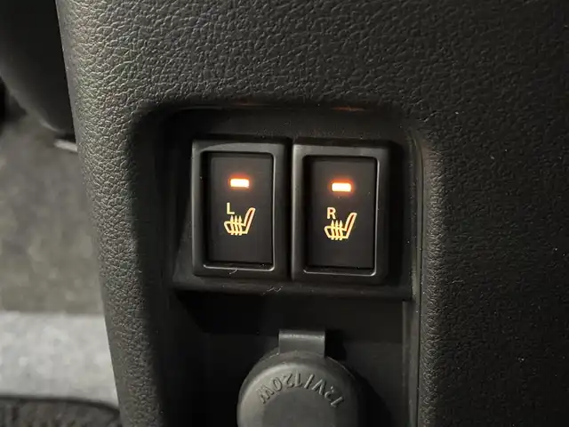 スズキ ハスラー HYBRID X ターボ 三重県 2020(令2)年 1.4万km オフブルーM マイルドハイブリッド・ターボ/4WD/MTモード付インパネCVT/メーカーOP 純正9インチナビ/（CD/DVD/FM/AM/Bluetooth/USB/iPod/SmartDeviceLink/Apple CarPlay/AndroidAuto）/【OP】全方位モニター/ビルトイン ETC/スズキセーフティサポート/・デュアルカメラブレーキサポート/・車線逸脱警報機能／ふらつき警報機能／車線逸脱抑制機能/・アダプティブクルーズコントロール（全車速追従機能付）/・リヤパーキングセンサー/・標識認識機能（車両進入禁止、はみ出し通行禁止、最高速度、一時停止）/装備/【4WD車限定装備】/●スノーモードスイッチ/●グリップコントロール/●ヒルディセントコントロール/・シートヒーター（D/N）/・オートエアコン/・オートライト/・LED ヘッドランプ＋フロントフォグランプ/・ハイビームアシスト/・パドルシフト/・ステアリングスイッチ/・プッシュスタート/・電動格納ドアミラー（ウインカーランプ付）/・純正15inAW/・保/取/ナビ取/・予備スマートキーx1