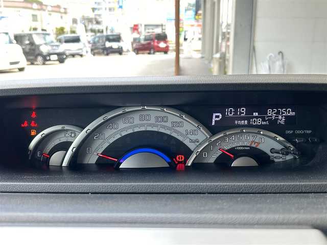 ダイハツ ウェイク G SA 沖縄県 2014(平26)年 8.3万km プラムブラウンクリスタルマイカ (株)IDOMが運営する【じしゃロンOO店】の自社ローン専用車両になりますこちらは現金またはオートローンご利用時の価格です。自社ローンご希望の方は別途その旨お申付け下さい/・プッシュスタート /・バックカメラ /・ドライブレコーダー /・パワースライドドア　/・純正アルミホイール　/・純正フロアマット　/・LEDヘッドライト　/・横滑り防止装置　/・衝突被害軽減システム　/・盗難防止装置