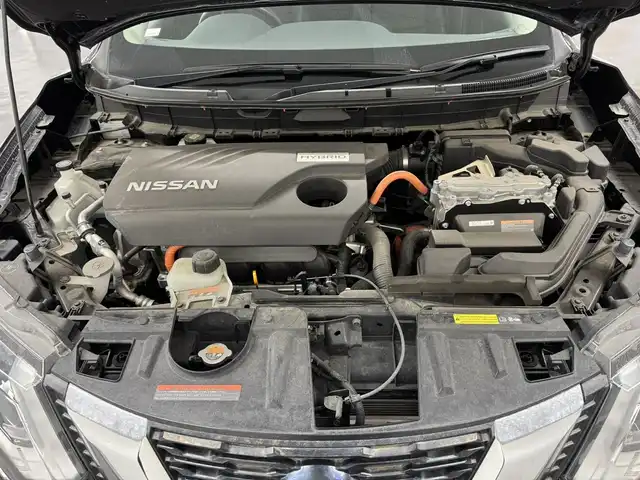 日産 エクストレイル ハイブリッド 20X 三重県 2018(平30)年 3.1万km ダイヤモンドブラック ハイブリッド/4WD（ALL MODE 4x4-i）/フロアCVT/純正 9インチナビ MM517D-L/（iPod/USB/SD/CD/DVD/Blu-ray/TV/FM/AM/BluetoothMUSIC STOCKER/AUX/VTR（ドラレコ）/HDMI/）/【OP】インテリジェント アラウンドビューモニター（移動物検知機能付）/ドライブレコーダー 前方/ビルトイン ETC/安全/・エマージェンシーブレーキ/・LDW（車線逸脱警報）/・進入禁止標識検知機能/・フロント＆バックソナー/・コーナリングスタビリティアシスト/・アクティブエンジンブレーキ/装備/・【OP】インテリジェント ルームミラー（デジタルインナーミラー）/・リモコンオートバックドア/・防水シート（黒）/・左右独立オートエアコン/・オートライト/・LEDヘッドライト/・フロントフォグライト/・ステアリングスイッチ/・プッシュスタート/・電動格納ドアミラー/・純正17inAW/・保/取/ナビ取/・インテリジェントキーx2