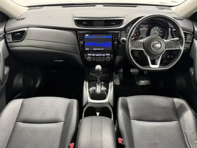 日産 エクストレイル ハイブリッド 20X 三重県 2018(平30)年 3.1万km ダイヤモンドブラック ハイブリッド/4WD（ALL MODE 4x4-i）/フロアCVT/純正 9インチナビ MM517D-L/（iPod/USB/SD/CD/DVD/Blu-ray/TV/FM/AM/BluetoothMUSIC STOCKER/AUX/VTR（ドラレコ）/HDMI/）/【OP】インテリジェント アラウンドビューモニター（移動物検知機能付）/ドライブレコーダー 前方/ビルトイン ETC/安全/・エマージェンシーブレーキ/・LDW（車線逸脱警報）/・進入禁止標識検知機能/・フロント＆バックソナー/・コーナリングスタビリティアシスト/・アクティブエンジンブレーキ/装備/・【OP】インテリジェント ルームミラー（デジタルインナーミラー）/・リモコンオートバックドア/・防水シート（黒）/・左右独立オートエアコン/・オートライト/・LEDヘッドライト/・フロントフォグライト/・ステアリングスイッチ/・プッシュスタート/・電動格納ドアミラー/・純正17inAW/・保/取/ナビ取/・インテリジェントキーx2