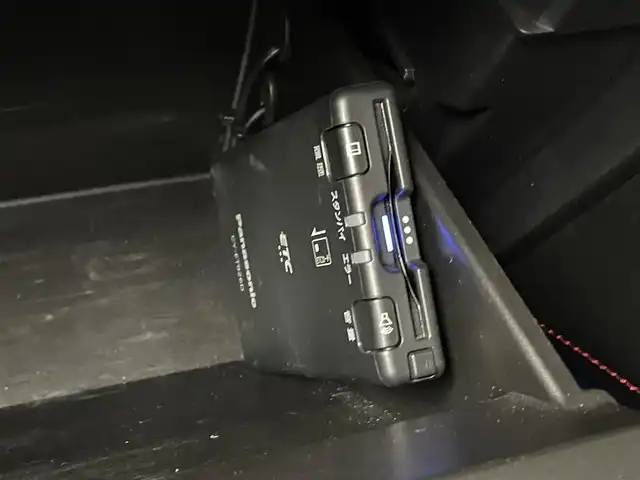 トヨタ ８６ GT 埼玉県 2015(平27)年 4.9万km クリスタルホワイトパール モデリスタエアロ　純正ナビ　バックカメラ　ＥＴＣ　ＴＲＤマフラー　社外車高調　運転席レカロシート　社外アルミ　ＣＤ　ＤＶＤ　Ｂｌｕｅｔｏｏｔｈ　地デジフルセグＴＶ　スマートキー　オートライト　