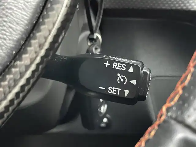 トヨタ ８６ GT 埼玉県 2015(平27)年 4.9万km クリスタルホワイトパール モデリスタエアロ　純正ナビ　バックカメラ　ＥＴＣ　ＴＲＤマフラー　社外車高調　運転席レカロシート　社外アルミ　ＣＤ　ＤＶＤ　Ｂｌｕｅｔｏｏｔｈ　地デジフルセグＴＶ　スマートキー　オートライト　