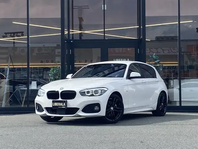 ＢＭＷ １１８ｄ Mスポーツ エディションシャドー 福岡県 2017(平29)年 4.6万km アルピンホワイトⅢ ・アクティブクルーズコントロール/・純正ＨＤＤナビ／Ｂｌｕｅｔｏｏｔｈ／ＣＤ／ＤＶＤ/・バックカメラ/・茶革シート／シートヒーター/・社外前後ドライブレコーダー/・ＥＴＣ/・純正１８ＡＷ/・プッシュスタート/・パーキングアシスト/・スマートキー/・レーンキープアシスト/・オートライト/・LEDライト/・取扱説明書