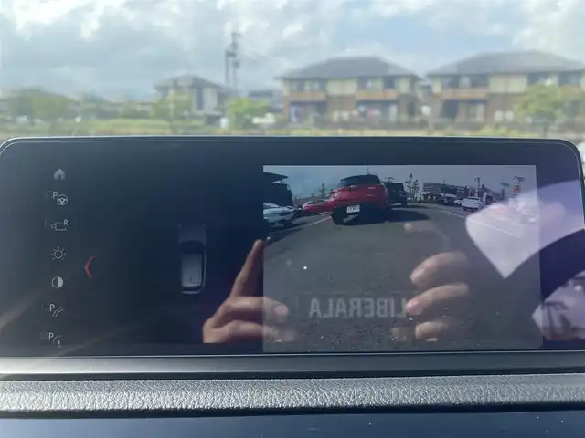 ＢＭＷ １１８ｄ Mスポーツ エディションシャドー 福岡県 2017(平29)年 4.6万km アルピンホワイトⅢ ・アクティブクルーズコントロール/・純正ＨＤＤナビ／Ｂｌｕｅｔｏｏｔｈ／ＣＤ／ＤＶＤ/・バックカメラ/・茶革シート／シートヒーター/・社外前後ドライブレコーダー/・ＥＴＣ/・純正１８ＡＷ/・プッシュスタート/・パーキングアシスト/・スマートキー/・レーンキープアシスト/・オートライト/・LEDライト/・取扱説明書