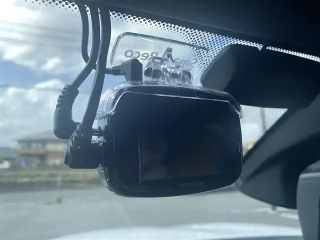 ＢＭＷ １１８ｄ Mスポーツ エディションシャドー 福岡県 2017(平29)年 4.6万km アルピンホワイトⅢ ・アクティブクルーズコントロール/・純正ＨＤＤナビ／Ｂｌｕｅｔｏｏｔｈ／ＣＤ／ＤＶＤ/・バックカメラ/・茶革シート／シートヒーター/・社外前後ドライブレコーダー/・ＥＴＣ/・純正１８ＡＷ/・プッシュスタート/・パーキングアシスト/・スマートキー/・レーンキープアシスト/・オートライト/・LEDライト/・取扱説明書