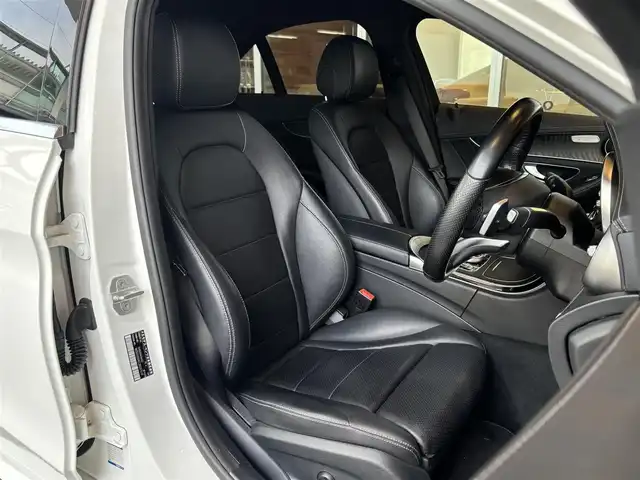 メルセデス・ベンツ Ｃ２００ アバンギャルド AMGライン 宮城県 2014(平26)年 5.9万km ポーラホワイト レーダーセーフティパッケージ/COMANDシステムHDDナビ/フルセグTV/バックカメラ/ARTICOレザーシート/メモリ機能付きパワーシート /シートヒーター /LEDヘッドライト/オートライト /18インチAW/ETC車載器/ステアリングスイッチ/パドルシフト/キーレスゴー/前後ドライブレコーダー