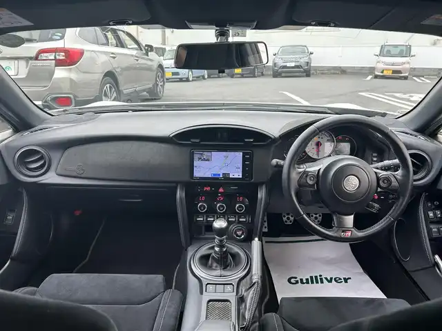 トヨタ ８６ GR 群馬県 2018(平30)年 5.4万km クリスタルホワイトパール ワンオーナー/社外SDナビ（ECLIPSE　品番AVN-R8W）/DVD CD BT/フルセグテレビ/ETC/横滑り防止装置/バックカメラ/オートライト/オートハイビーム/LEDヘッドライト/電格ミラー/エアロパーツ（フロント　サイド　リアスポイラー）/プッシュスタート/スマートキー/取扱説明書/保証書/盗難防止装置/ローダウン純正/RECAROシート/フロアマット純正/アルミホイール純正/純正キャリパー/社外エキマニ＆キャタライザー（HKS）/HKSフラッシュエディター