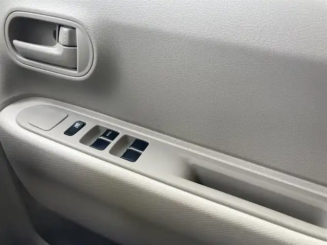 スズキ ラパン G 和歌山県 2017(平29)年 7.3万km ベージュ (株)IDOMが運営する【じしゃロン和歌山店】の自社ローン専用車両になります。こちらは現金またはオートローンご利用時の価格です。自社ローンご希望の方は別途その旨お申付け下さい/【じしゃロン個店占有の為　落札禁止】